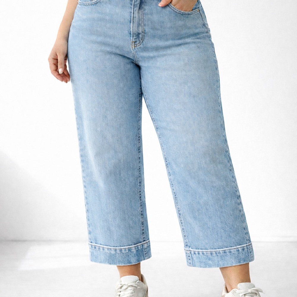 Lee Women's Light Blue Ankle Jeans